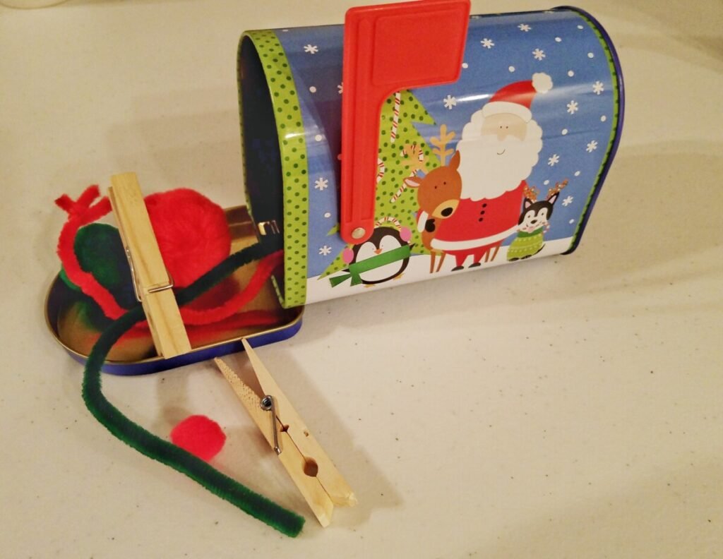 Toddler Christmas Activity