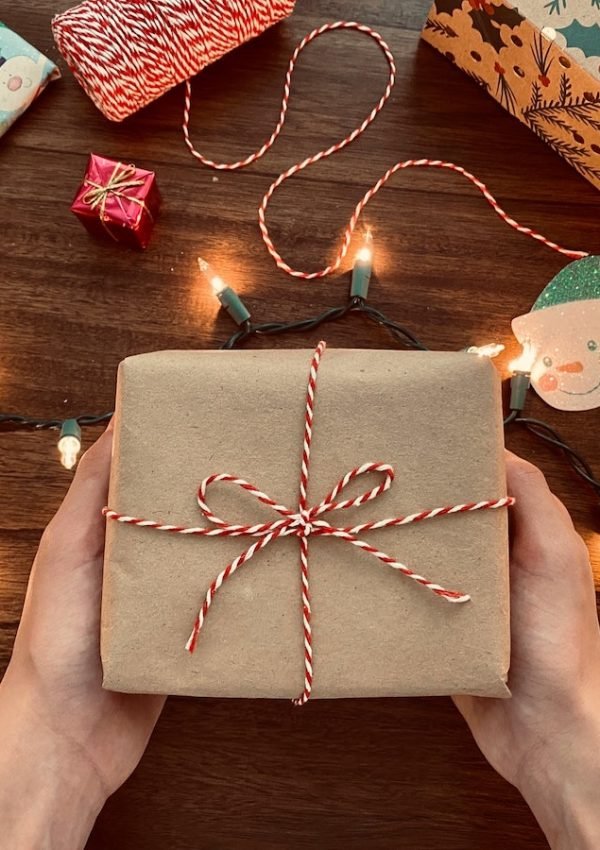 Blogmas Day 17: Gifts for Adults