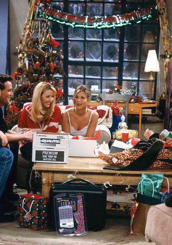 Blogmas Day 18: Ranking the Christmas Episodes of Friends